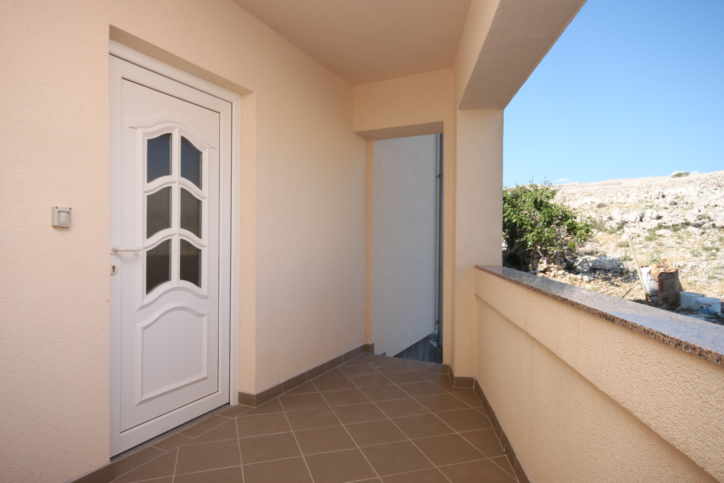 Two bedroom apartment near beach Kustići, Pag  A-e