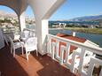 Shared terrace Pag, Shared terrace in the apartment, s pogledom na more i dopusteni kucni ljubimci.
