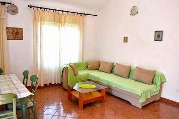 Pag, Living room in the apartment, air condition available and WiFi.