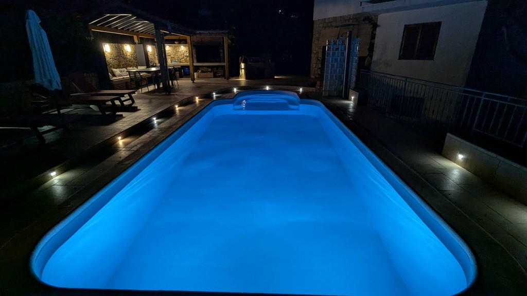 One bedroom apartment with terrace and sea view Pag (A-6384-c)