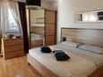 Спальня Mandre, Спальня в размещении типа apartment, Домашние животные допускаются и WiFi.