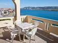 Terrace Zubovići, Terrace in the apartment, with a sea view, (pet friendly) and WiFi.