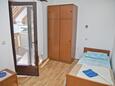 Ložnice 1 Zubovići, Ložnice 1 v ubytování typu apartment, domácí mazlíčci povoleni a WiFi.