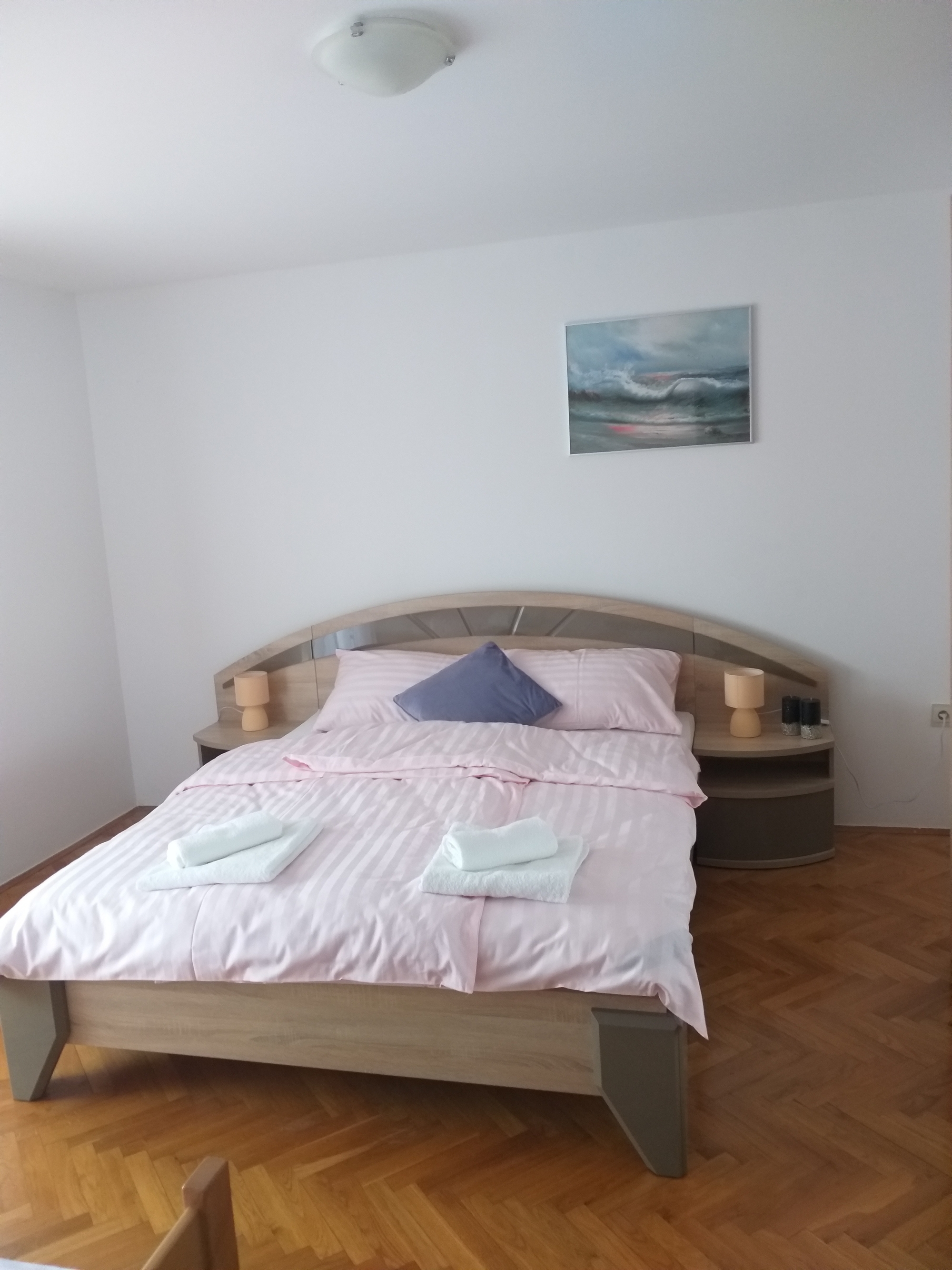 Two bedroom apartment with terrace and sea view Metajna, Pag  A-a