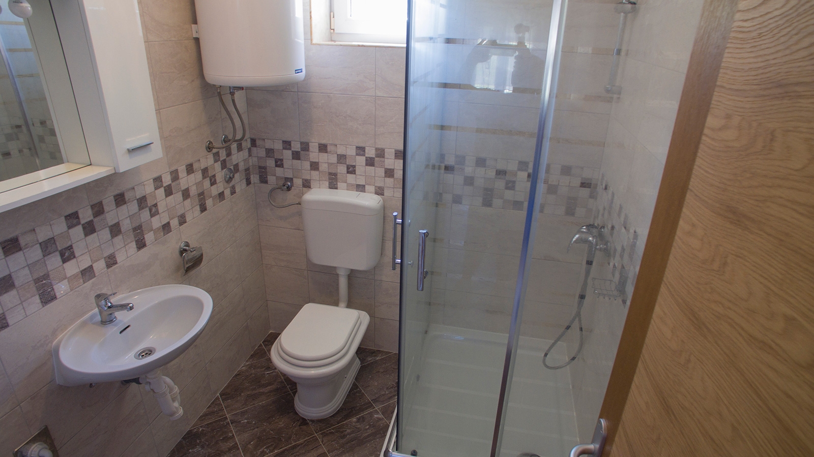 Two bedroom apartment with balcony and sea view Metajna, Pag  A-b