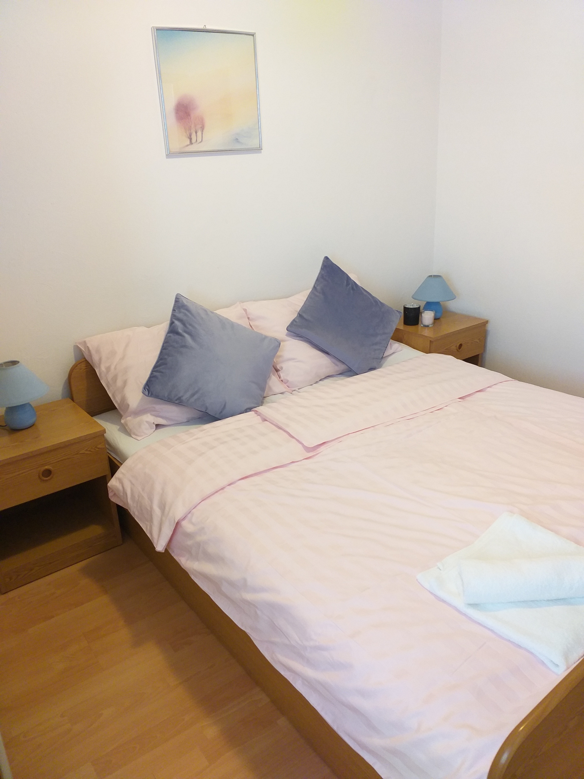 One bedroom apartment with terrace and sea view Metajna, Pag  A-d