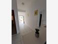 Hallway Mokalo, Hallway in the apartment, (pet friendly) and WiFi.