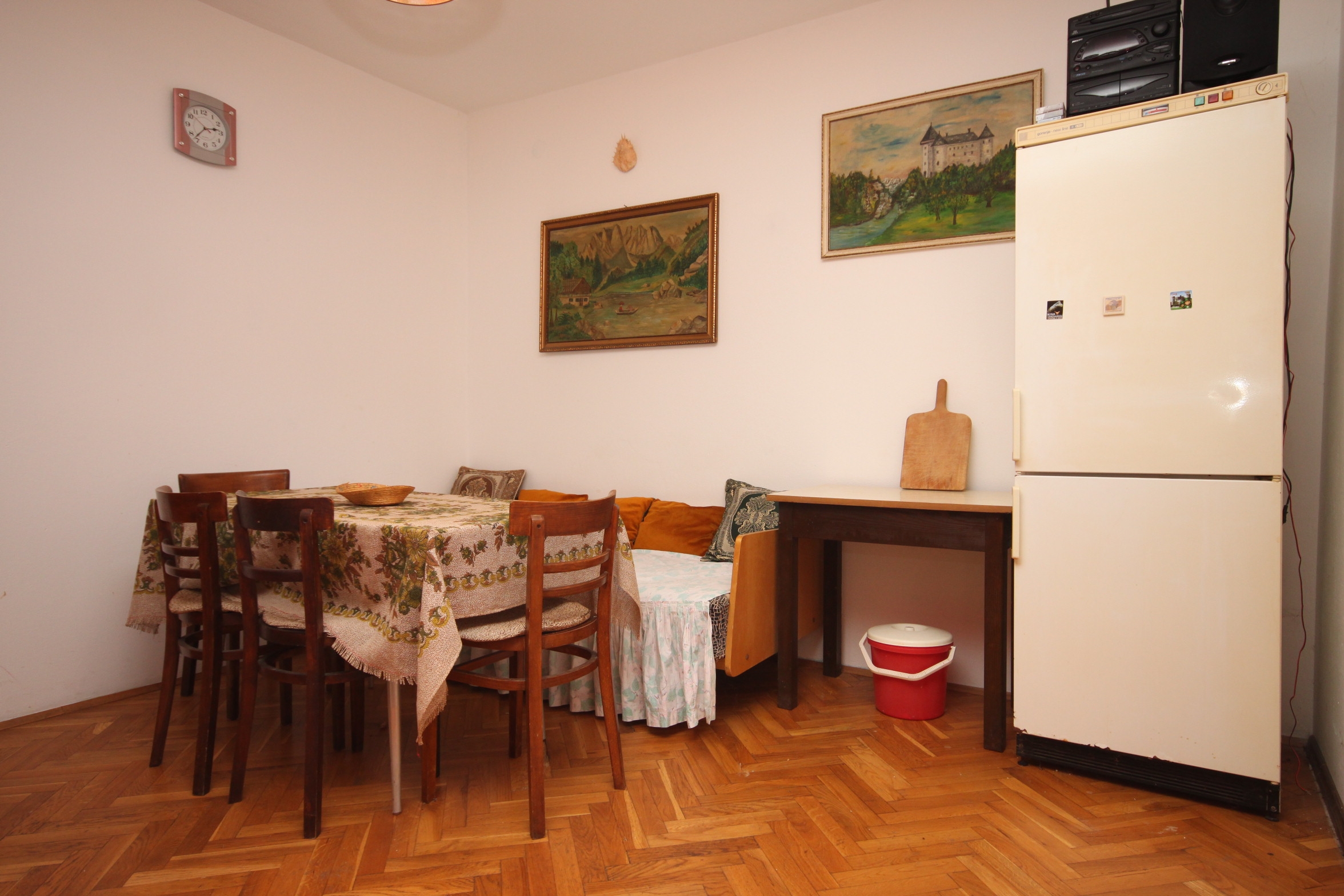 Three bedroom apartment near beach Stara Novalja, Pag (A-6390-a)