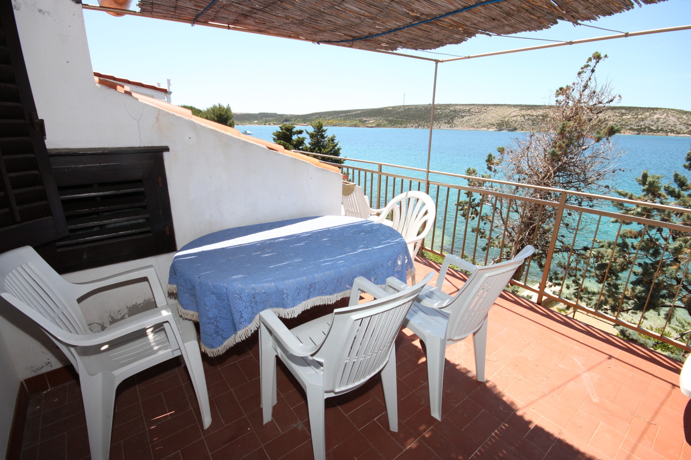 Studio flat near beach Stara Novalja, Pag (AS-6390-a)