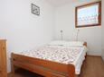 Ložnice Kustići, Ložnice v ubytování typu apartment, domácí mazlíčci povoleni a WiFi.