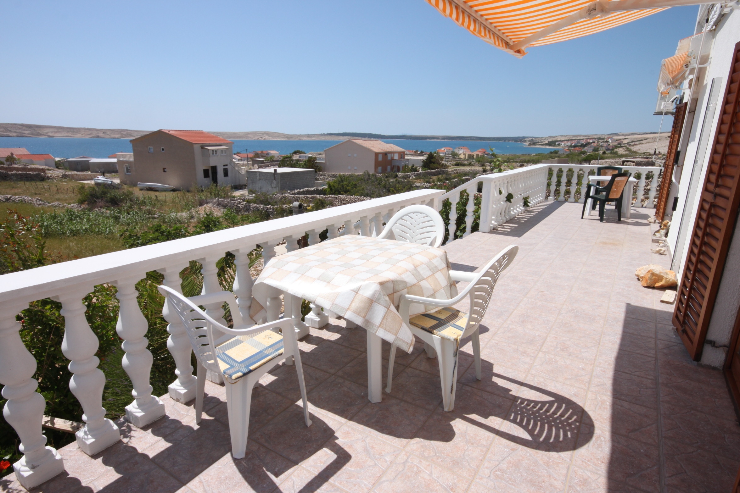 One bedroom apartment with terrace and sea view Kustići, Pag (A-6392-b) One bedroom apartment with terrace and sea view Kustići, Pag (A-6392-b)