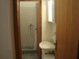 Ванная комната Kustići, Ванная комната в размещении типа studio-apartment, WiFi.