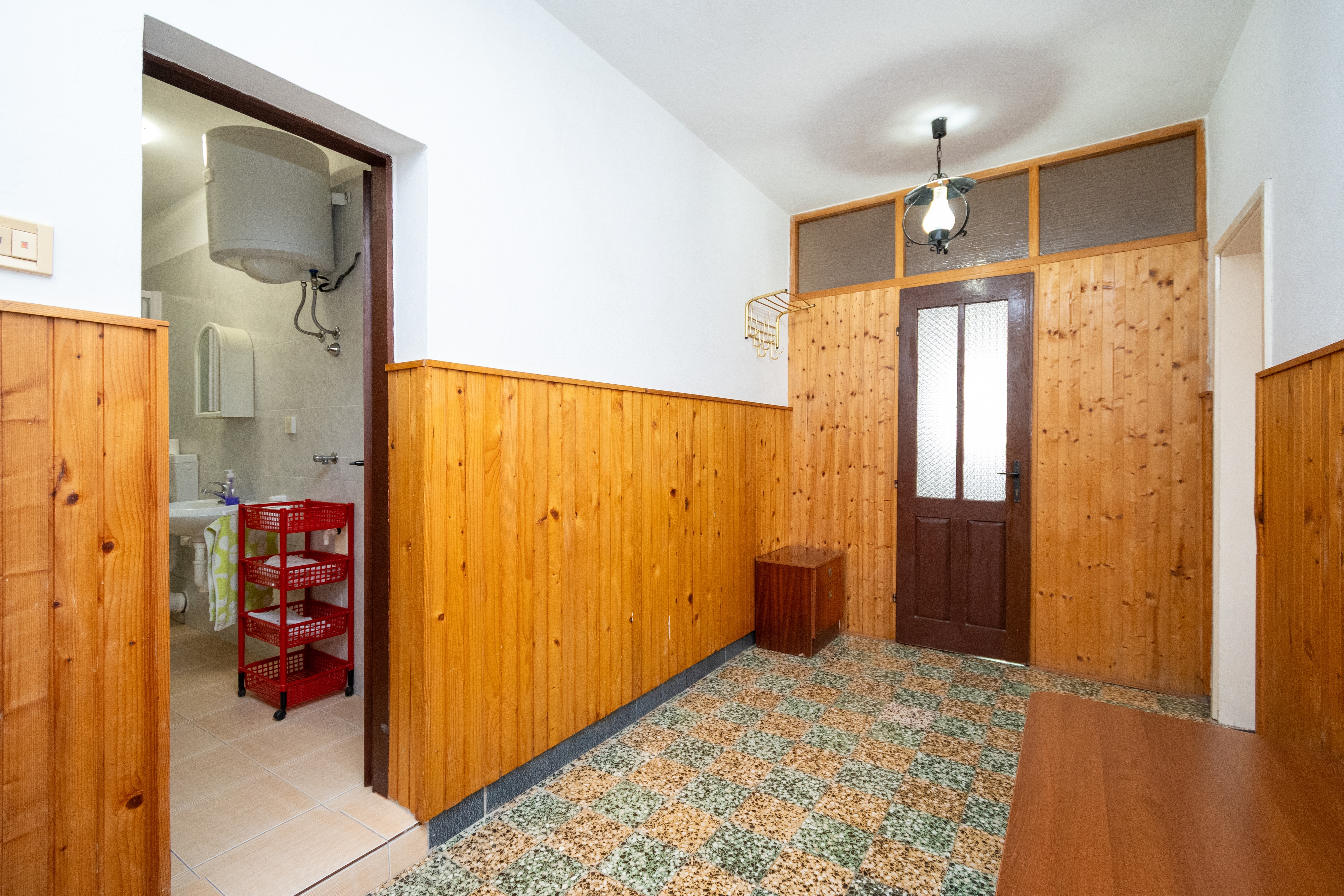 Two bedroom apartment near beach Metajna, Pag  A-a