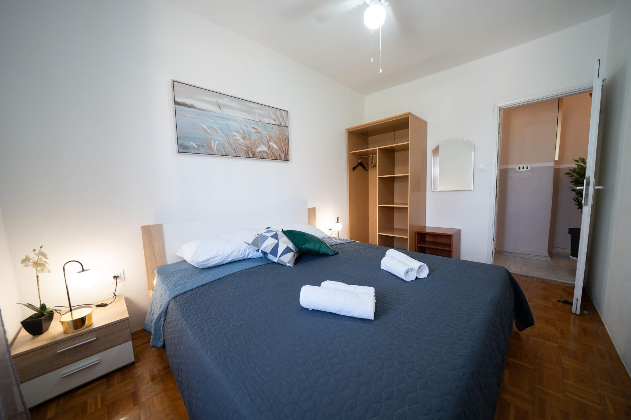 Comfortable and spacious apartment with terrace Sukošan, Zadar  A-a