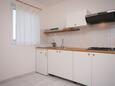 Kuchyně Mandre, Kuchyně v ubytování typu apartment, domácí mazlíčci povoleni a WiFi.