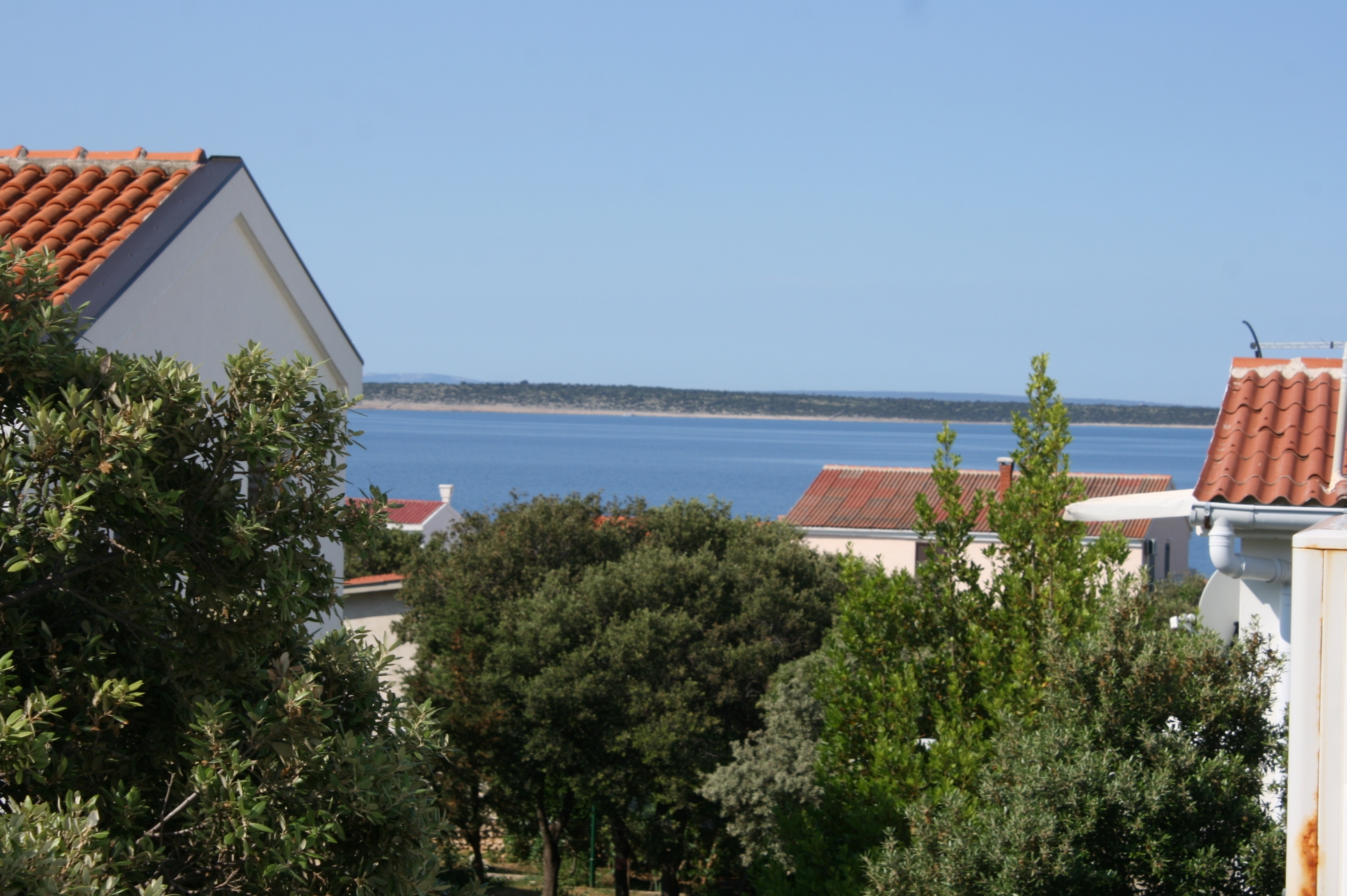 Dvosobni apartman s terasom Mandre, Pag  A-a
