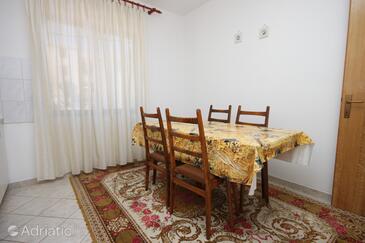 Dining room Zubovići, Dining room in the apartment, WIFI.