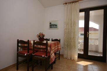 Jedilnica Pag, Jedilnica v nastanitvi vrste apartment, dostopna klima in WiFi.