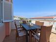 Pag, Terrace in the apartment, with a sea view and WiFi.