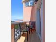 Pag, Balcony in the apartment, with a sea view and WiFi.