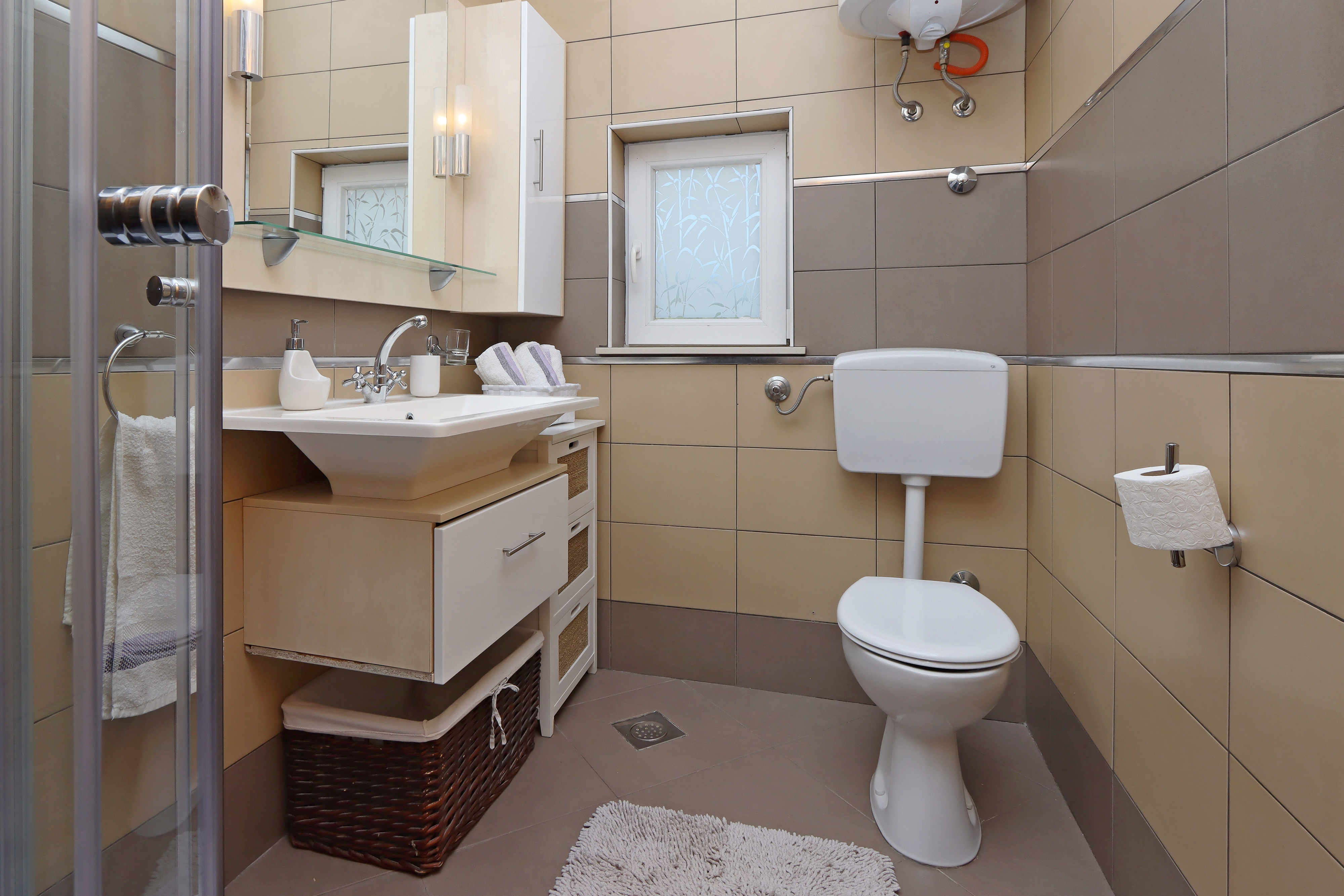 Three bedroom apartment with terrace and sea view Pag  A-d
