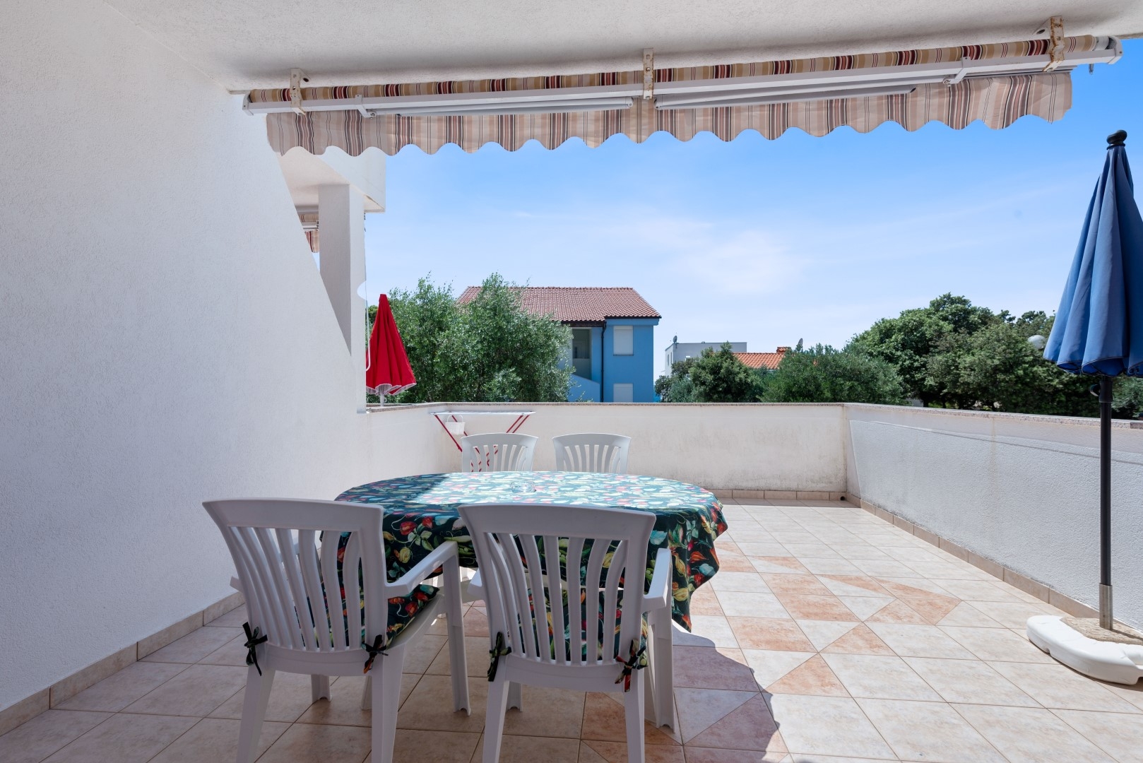 One bedroom apartment with terrace Mandre, Pag (A-6418-b) One bedroom apartment with terrace Mandre, Pag (A-6418-b)