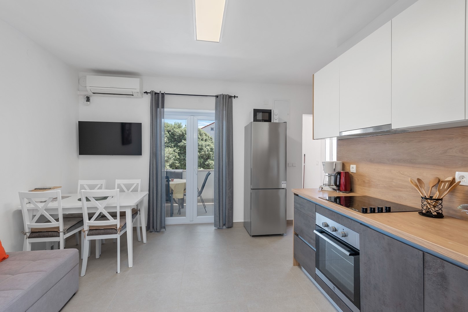 One bedroom apartment with terrace Mandre, Pag (A-6418-f)