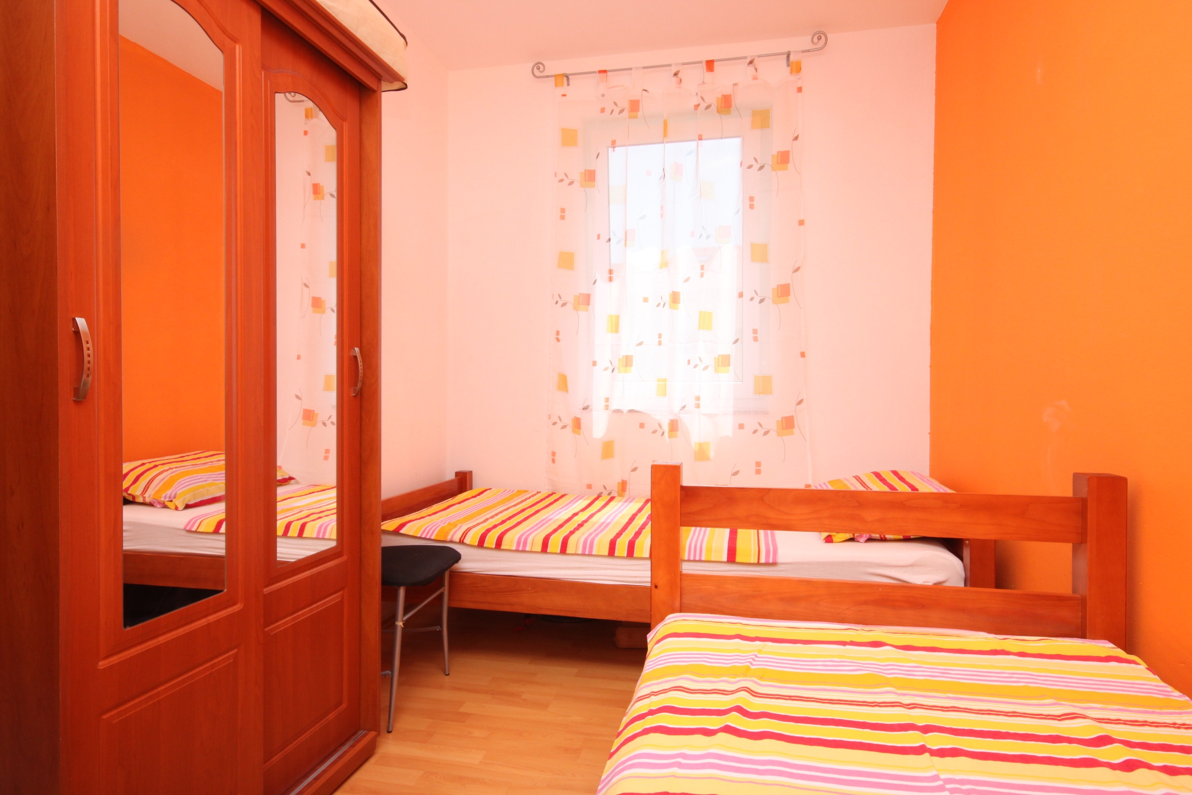 Two bedroom apartment with terrace and sea view Novalja, Pag  A-a