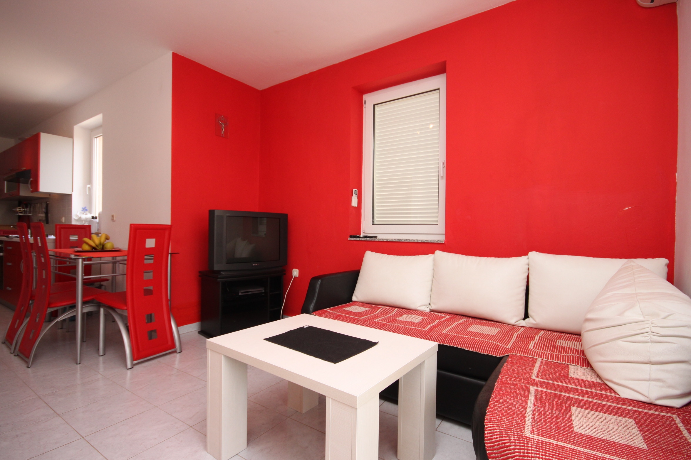 Two bedroom apartment with terrace and sea view Novalja, Pag  A-a