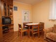 Dining room Novalja, Dining room in the apartment, dostupna klima.