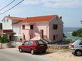 Hébergement Jakišnica, Pag, Hébergement 6424 - Appartement à proximité de la mer avec une plage de galets.