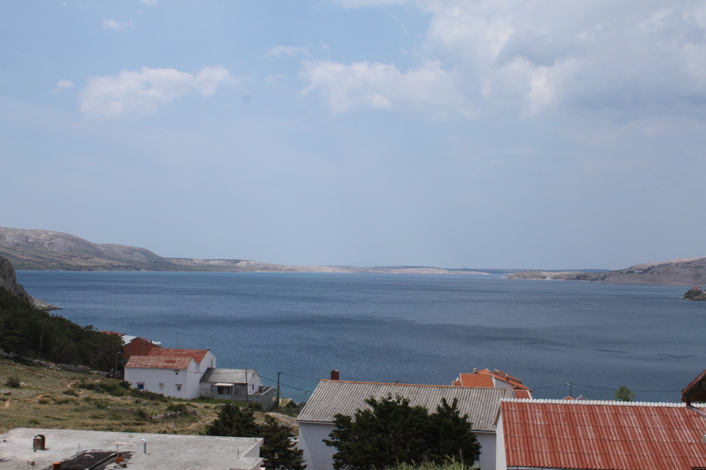Two bedroom apartment with terrace and sea view Metajna, Pag  A-a