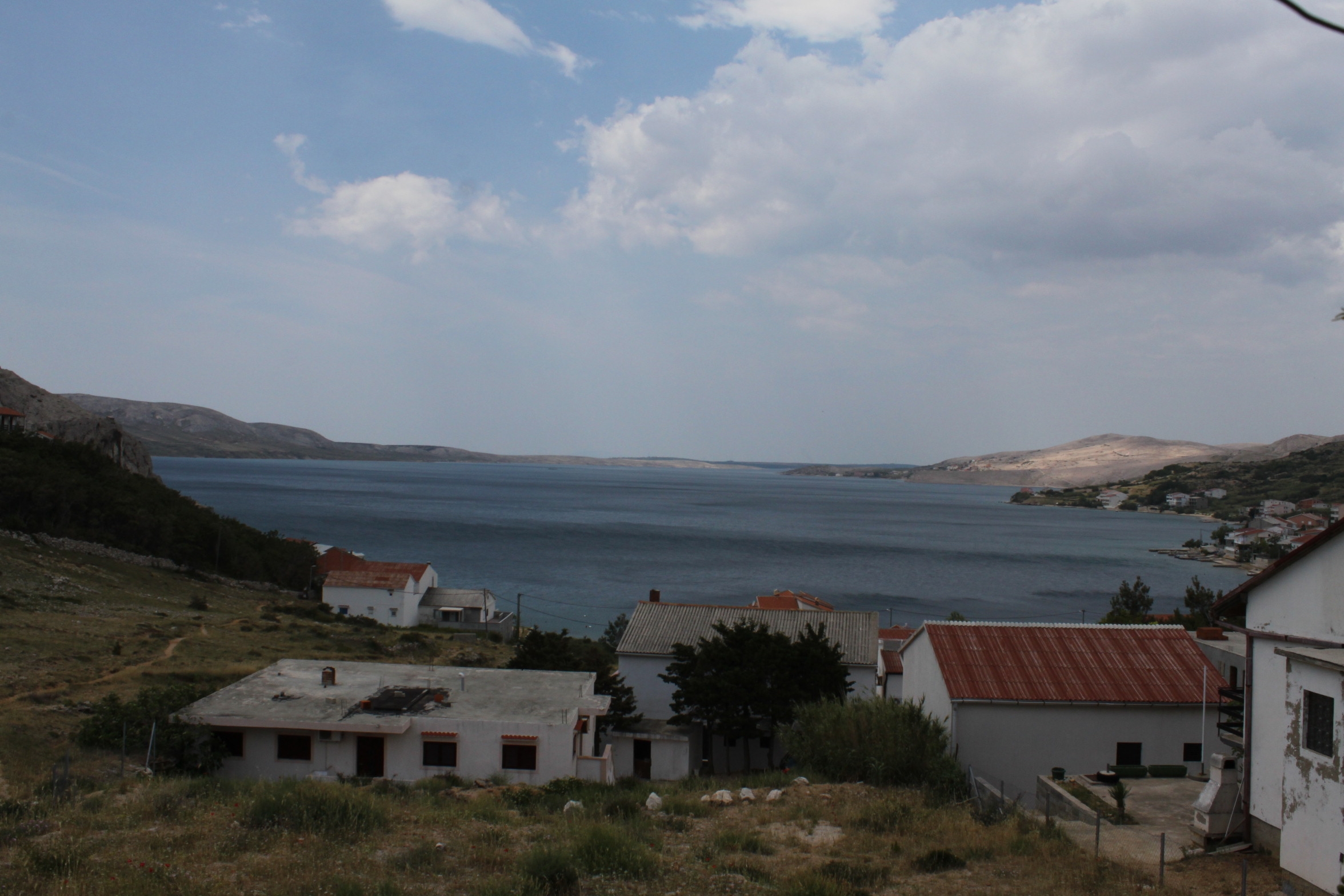 Two bedroom apartment with terrace and sea view Metajna, Pag  A-c