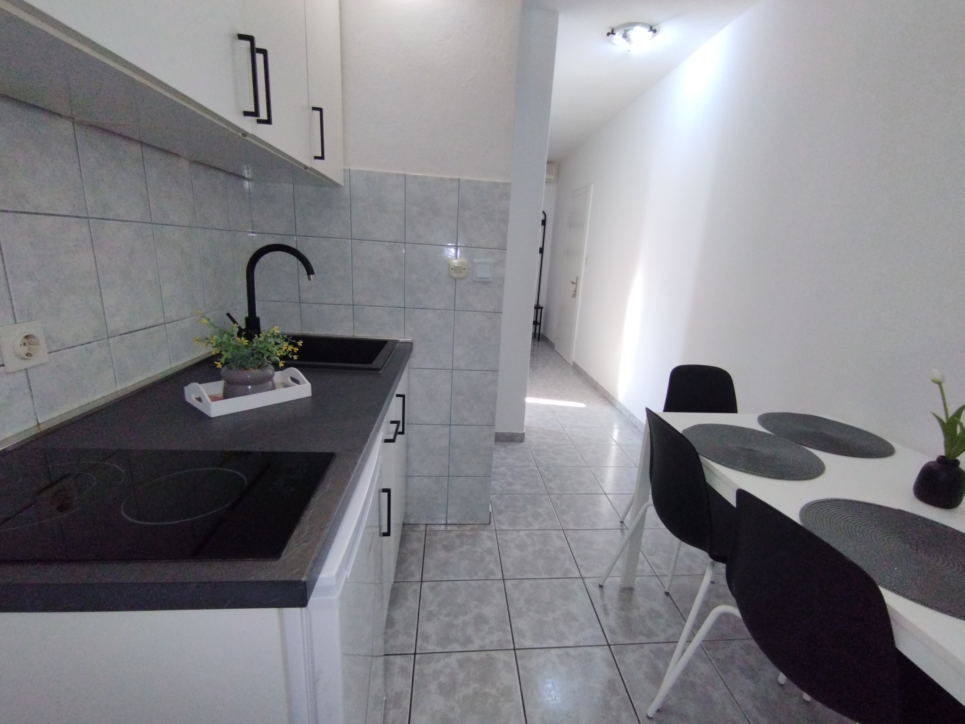 One bedroom apartment with terrace and sea view Orebić, Pelješac  A-b