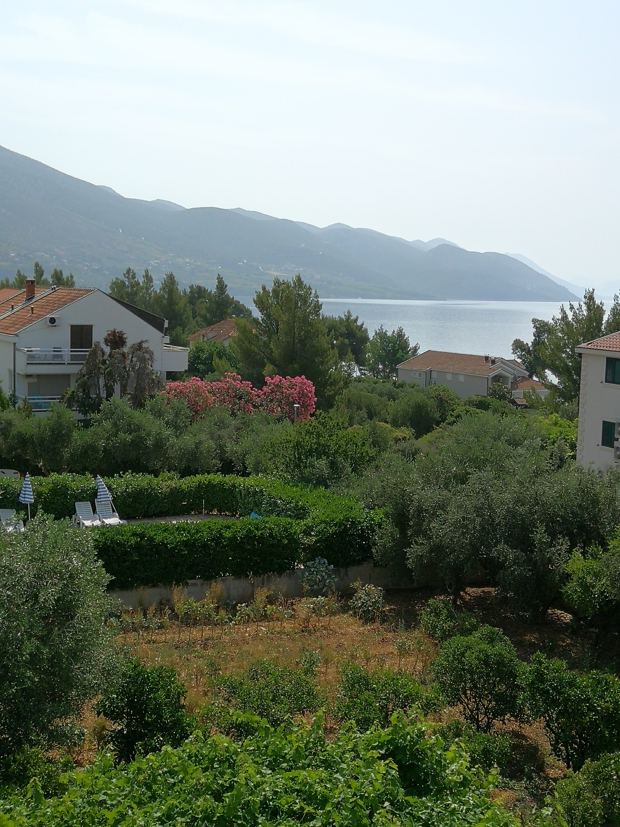 Two bedroom apartment with balcony and sea view Orebić, Pelješac  A-c