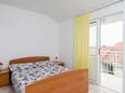 Спальня 2 Orebić, Спальня 2 в размещении типа apartment, WiFi.