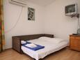 Obývací pokoj Starigrad, Obývací pokoj v ubytování typu apartment, s klimatizací, domácí mazlíčci povoleni a WiFi.