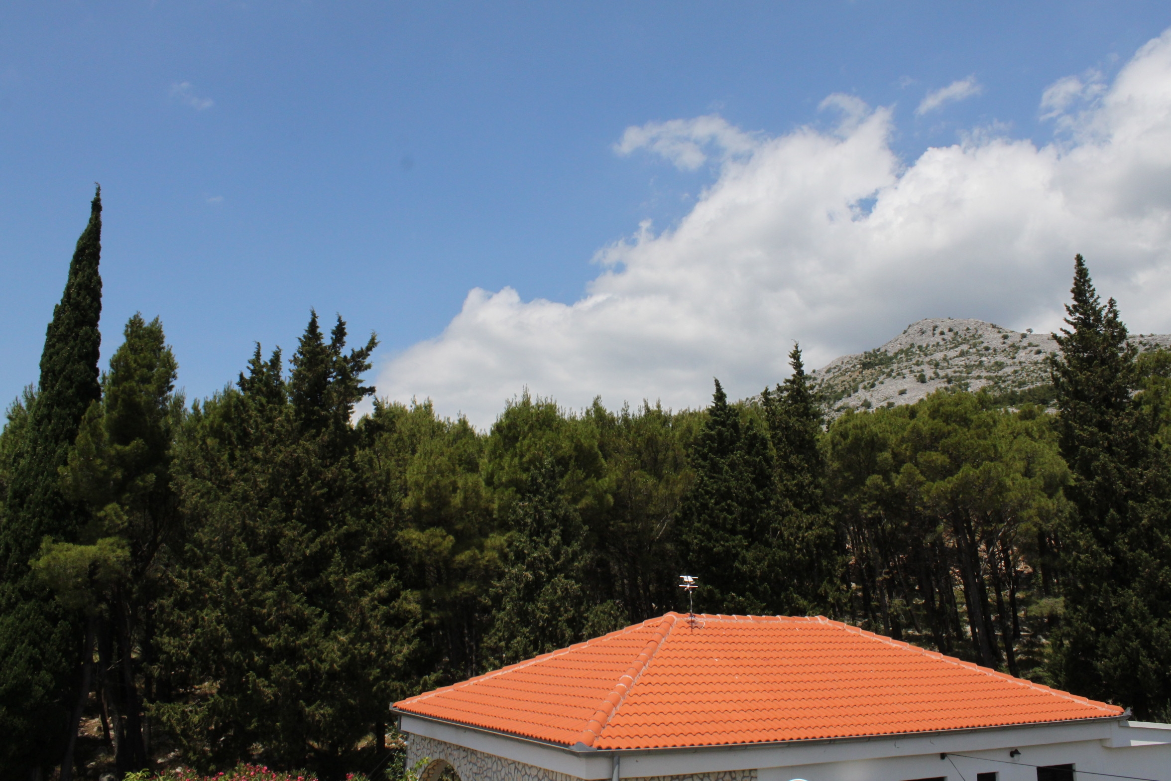 Jednosobni apartman s balkonom i pogledom na more Starigrad, Paklenica  A-b