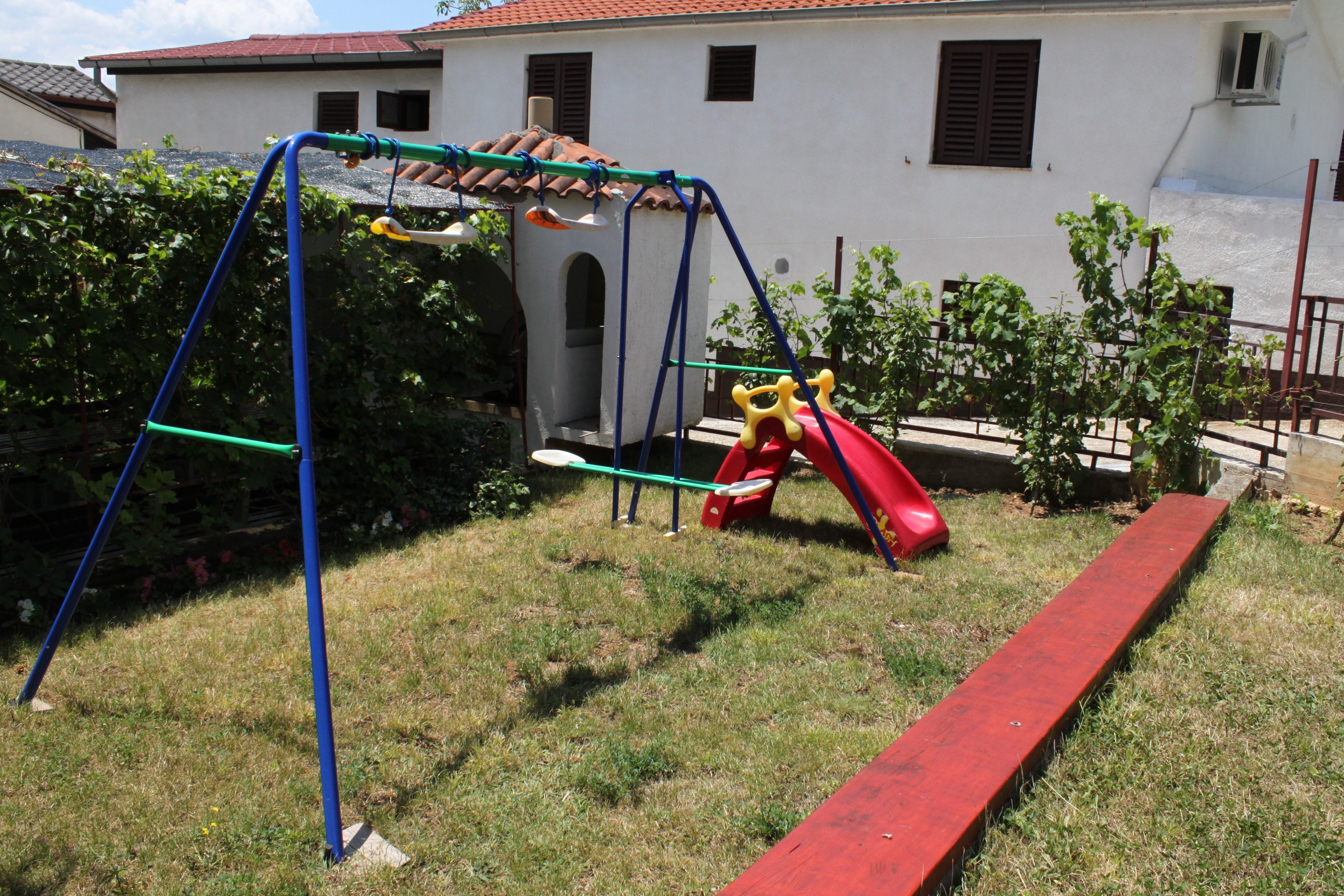 Jednosobni apartman s terasom i pogledom na more Starigrad, Paklenica  A-a