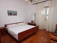 Ložnice 1 Kustići, Ložnice 1 v ubytování typu apartment, domácí mazlíčci povoleni a WiFi.