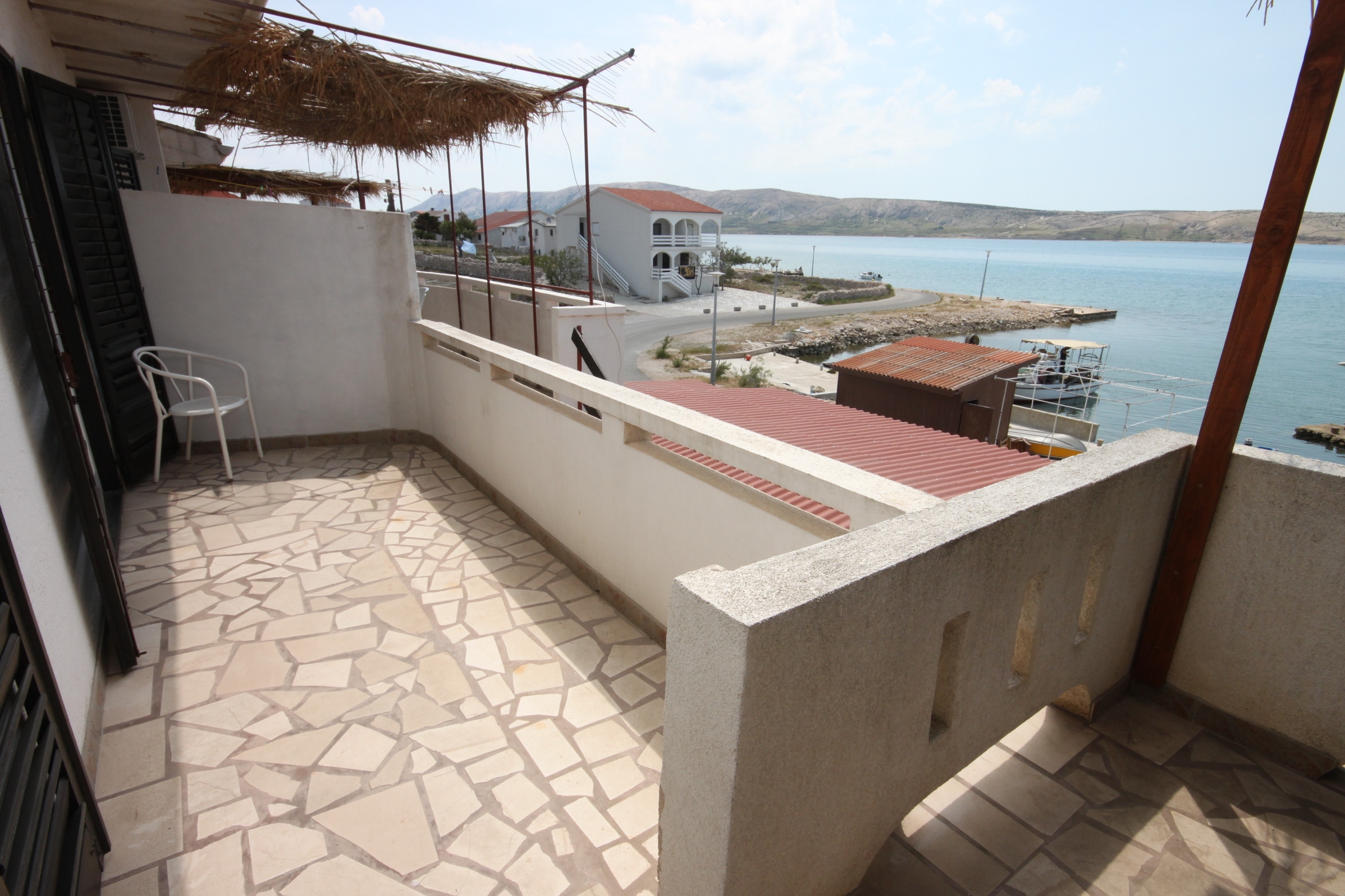 Two bedroom apartment near beach Kustići, Pag (A-6449-a) Two bedroom apartment near beach Kustići, Pag (A-6449-a)