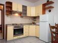 Vodice, Kitchen in the apartment, WiFi.