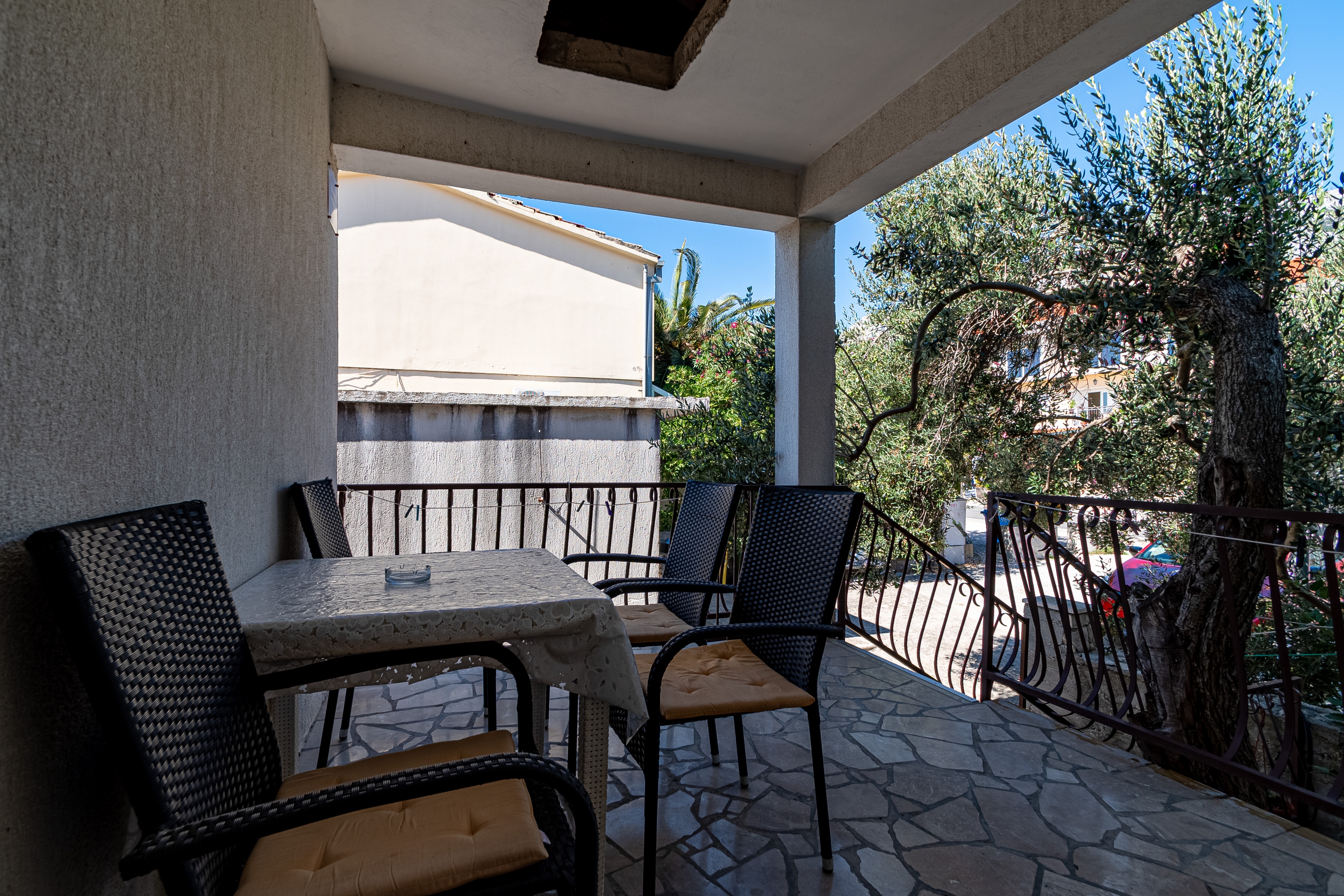 One bedroom apartment with terrace Orebić, Pelješac  A-b