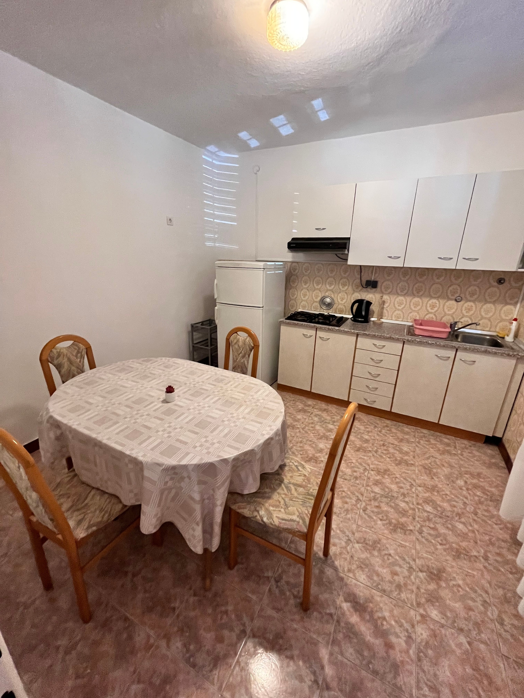 Two bedroom apartment near beach Metajna, Pag (A-6465-c) Two bedroom apartment near beach Metajna, Pag (A-6465-c)