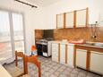 Kuchyně Metajna, Kuchyně v ubytování typu apartment, s klimatizací a WiFi.