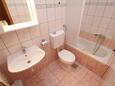 Ванная комната Pag, Ванная комната в размещении типа apartment, Домашние животные допускаются и WiFi.