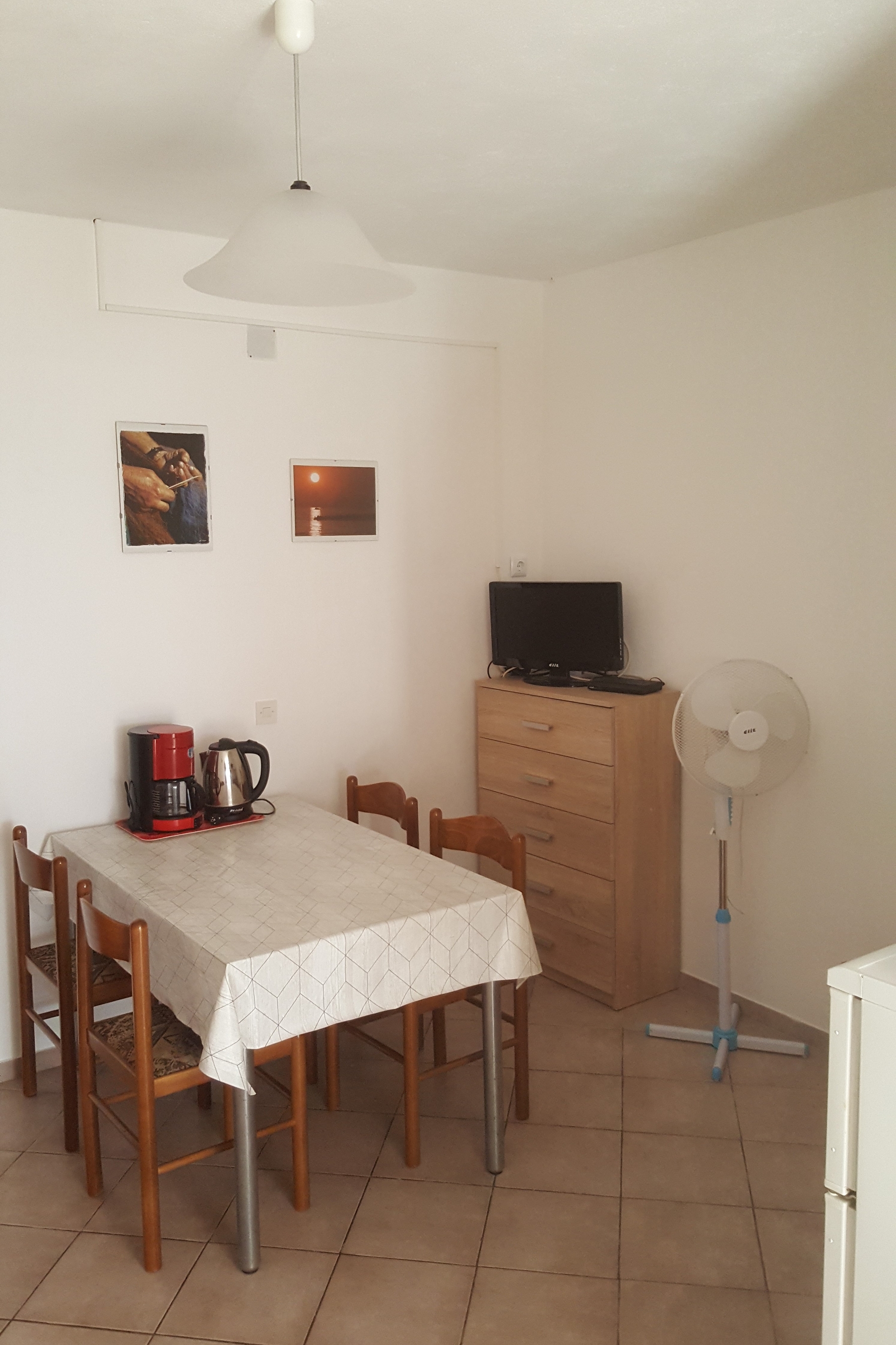 Two bedroom apartment with terrace Povljana, Pag (A-6468-a) Two bedroom apartment with terrace Povljana, Pag (A-6468-a)