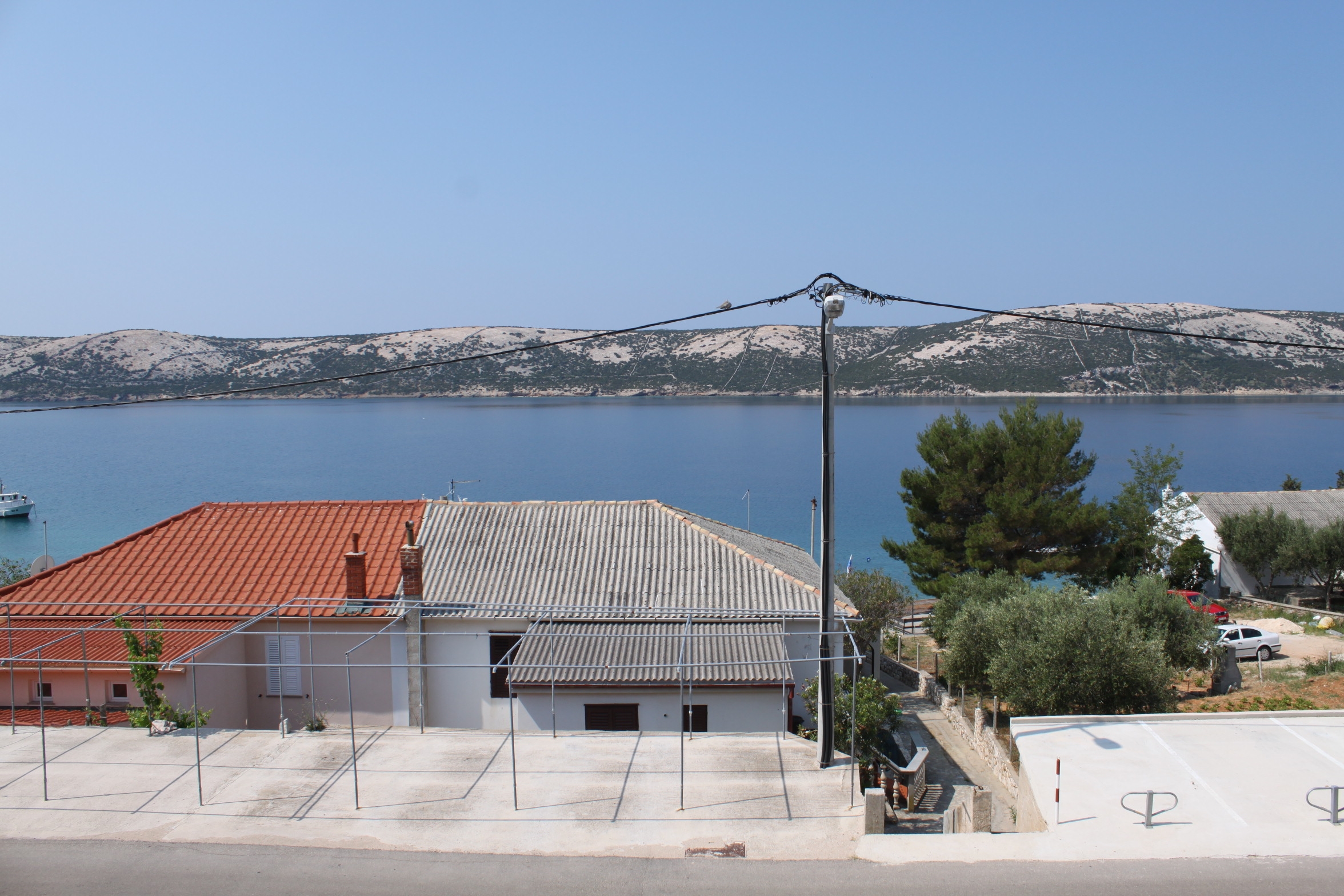 One bedroom apartment with terrace and sea view Stara Novalja, Pag  A-b