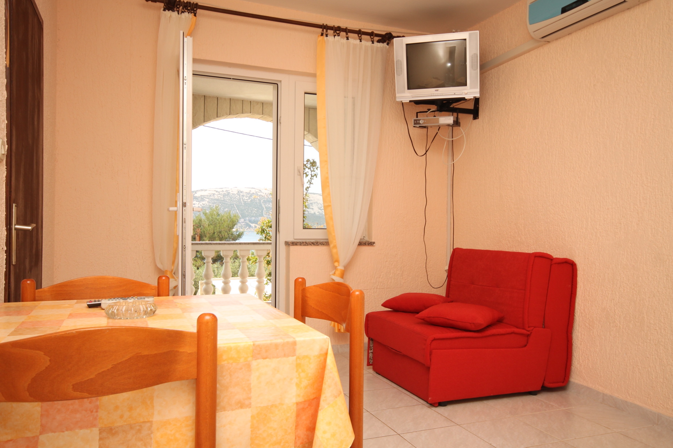 One bedroom apartment with terrace and sea view Stara Novalja, Pag (A-6469-c) One bedroom apartment with terrace and sea view Stara Novalja, Pag (A-6469-c)