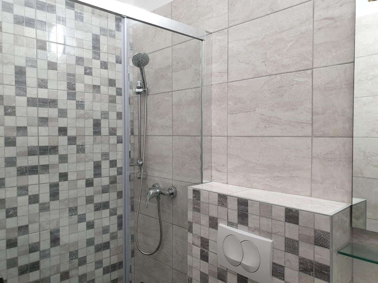 Comfortable and spacious apartment near beach Stara Novalja, Pag  A-a